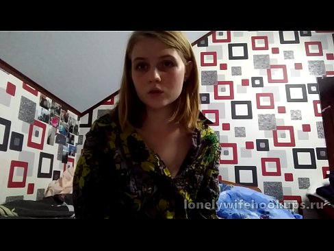 ❤️ Juna blonda studento el Rusio ŝatas pli grandajn dikojn. ❌ Belega porno ĉe ni
