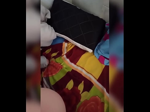 ❤️ Mia kunĉambro restas hejme sola ĉar ŝia edzo ferias kaj mi profitas por fiki ŝin kaj plenigi ŝian pugon per lakto. ❌ Belega porno ĉe ni